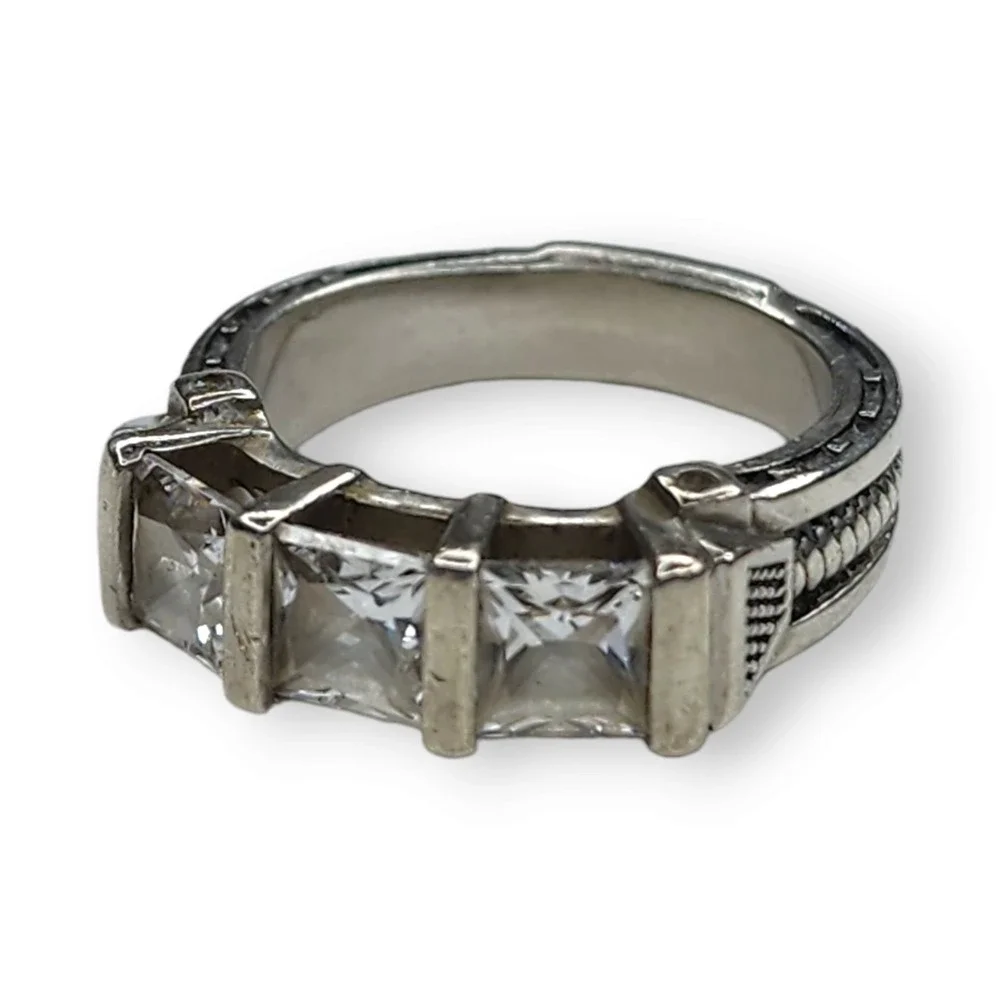 Vintage Ring Sterling‎ Silver 925 Clear Cubic Zirconia Three Stone Cocktail SZ 6